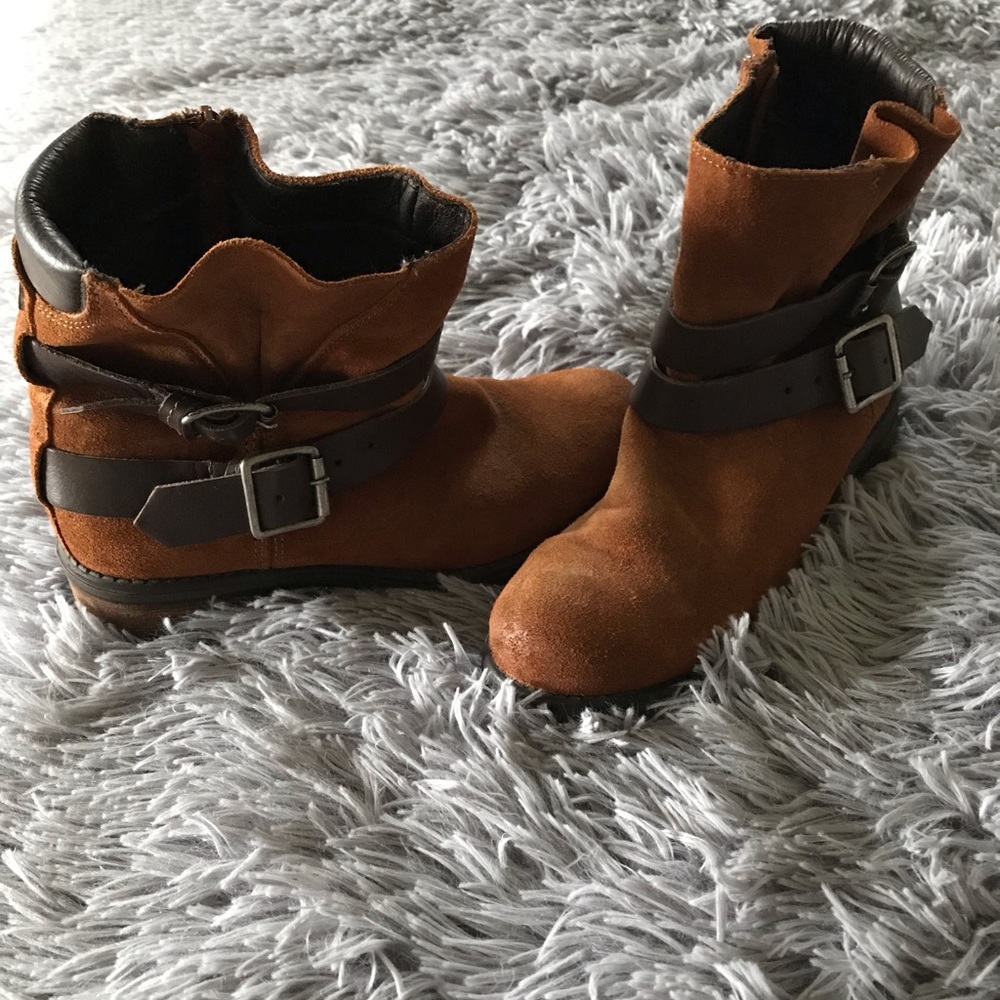 Woman’s boots